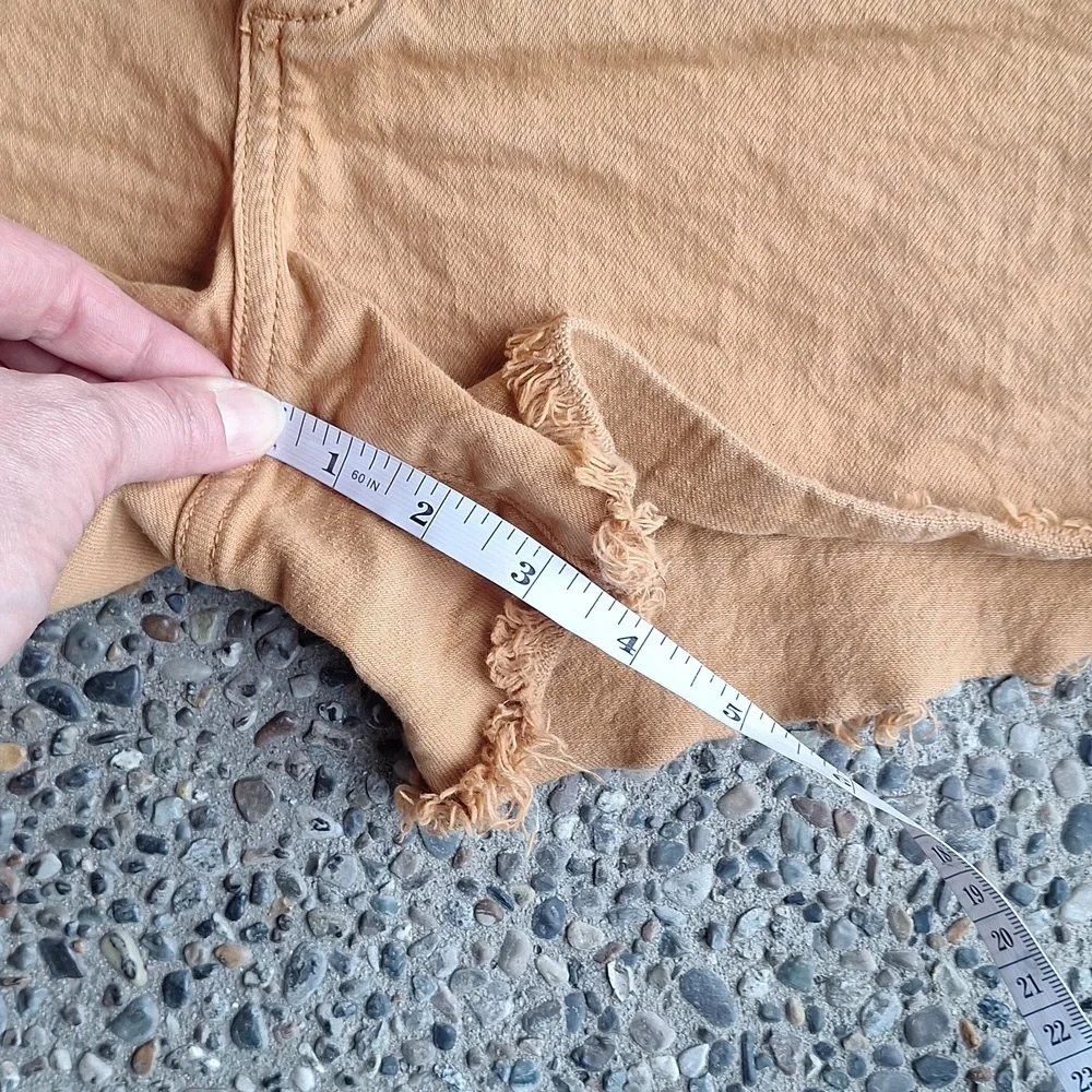 Anthropologie Joe's Jeans The Jessie Relaxed Cut Off Shorts In Almond Size 31 - Picture 10 of 11